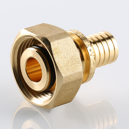 Аксиальный фитинг VALTEC Муфта с переходом на евроконус 16х3/4" фото в интернет-магазине САНТЕХСИТИ