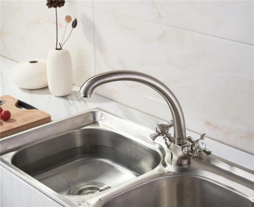 Смеситель для кухни Ledeme H11A L5911A фото в интернет-магазине САНТЕХСИТИ