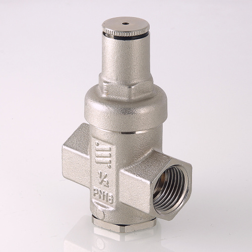 Редуктор давления VALTEC поршневой 1/2" (от 0.5 до 4,5 бар) (1/48) фото в интернет-магазине САНТЕХСИТИ