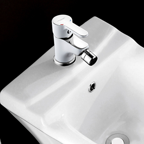 Смеситель Ledeme H03W L5003W фото в интернет-магазине САНТЕХСИТИ