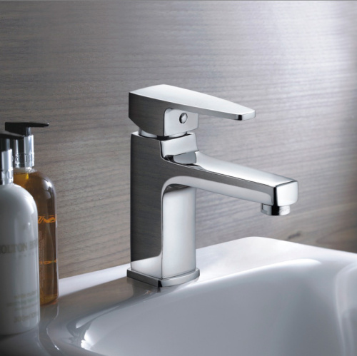 Смеситель для раковины Ledeme H30 L1030 фото в интернет-магазине САНТЕХСИТИ