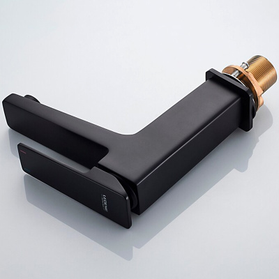 smesitel-dlya-rakoviny-ledeme-l1078b014