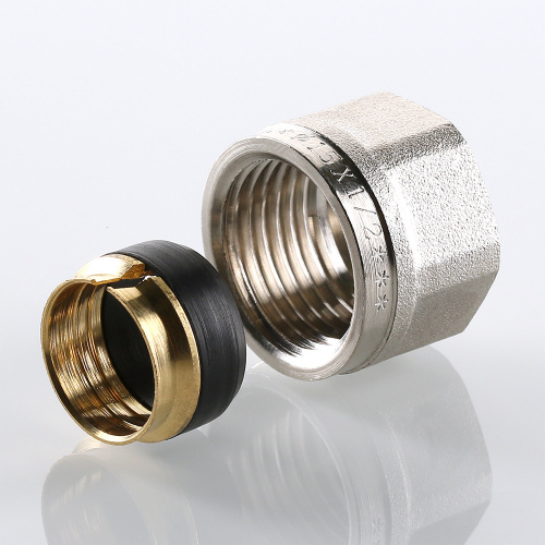 Евроконус VALTEC для подключения трубки 15x1/2" фото в интернет-магазине САНТЕХСИТИ