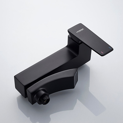 smesitel-dlya-vanny-ledeme-l3178b013