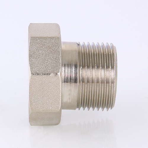 Резьбовой фитинг VALTEC Полусгон c накидной гайкой 3/4" под EK фото в интернет-магазине САНТЕХСИТИ