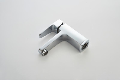 smesitel-dlya-rakoviny-ledeme-l10300021