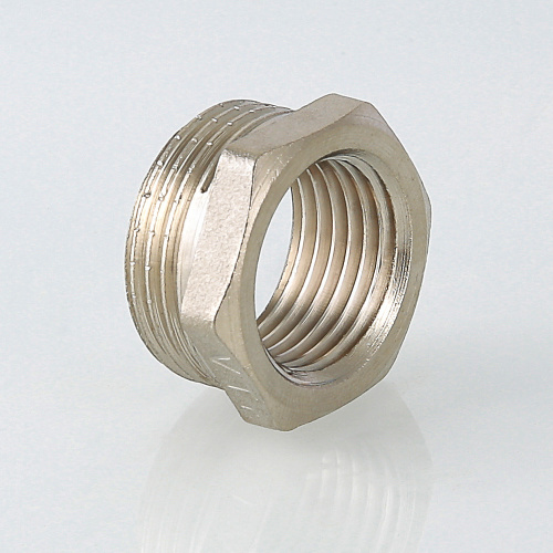 Резьбовой фитинг VALTEC Футорка 11/4"х1" нар.-вн. фото в интернет-магазине САНТЕХСИТИ