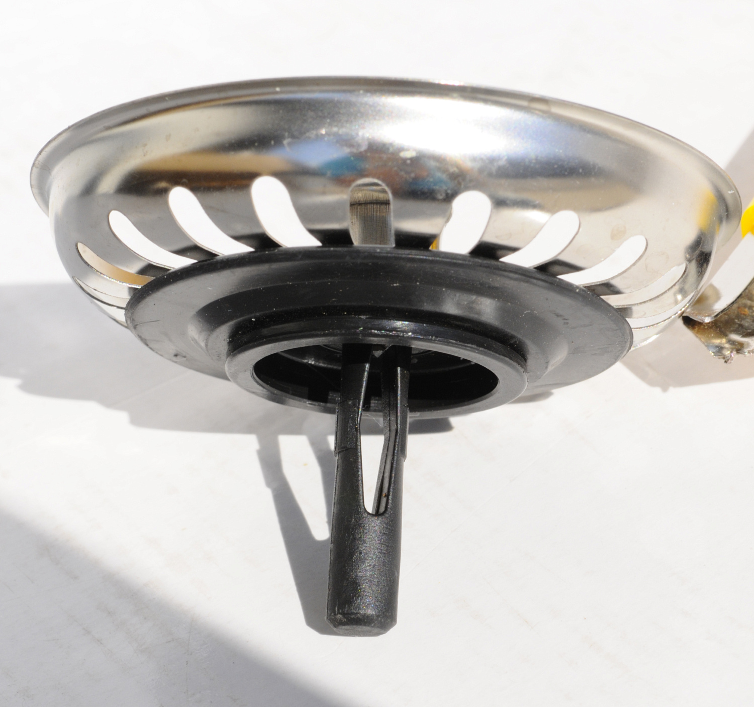 Выпуск MCALPINE 11/2"х113мм (нерж.решетка) с фильтрующей решеткой-пробкой хром фото в интернет-магазине САНТЕХСИТИ