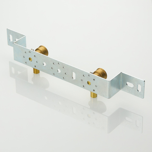 Аксиальный фитинг VALTEC Пластина монтажная с водорозетками 16х1/2" фото в интернет-магазине САНТЕХСИТИ