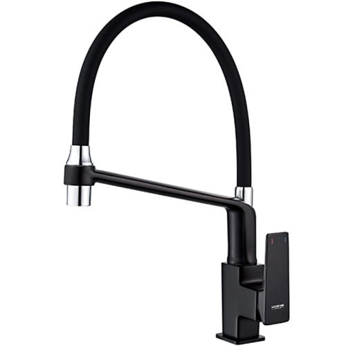 Смеситель для кухни с гибким изливом Ledeme H78B L4078B-2 фото в интернет-магазине САНТЕХСИТИ