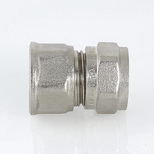 Обжимной фитинг VALTEC Муфта с резьбой 20х3/4 вн. р. фото в интернет-магазине САНТЕХСИТИ