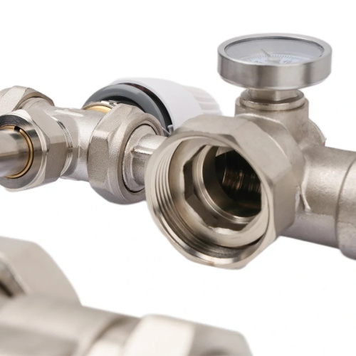 Насосно-смесительный узел БЕЗ НАСОСА TIM JH-1039 (130мм) фото в интернет-магазине САНТЕХСИТИ