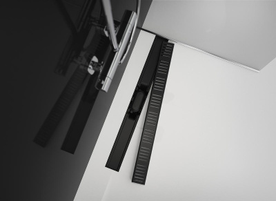 apz10black_02