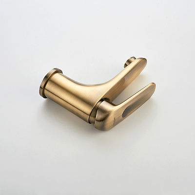 smesitel-dlya-rakoviny-ledeme-l1048c034