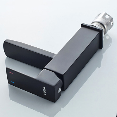 smesitel-dlya-rakoviny-ledeme-l71033b021