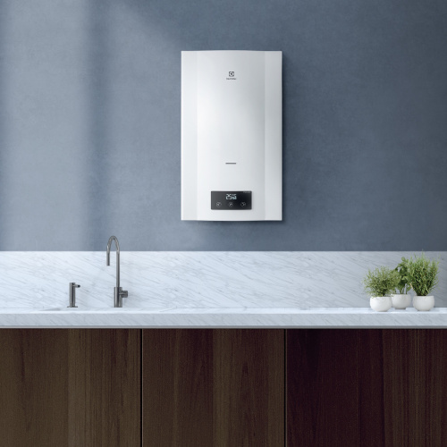 Водонагреватель проточный газовый Electrolux GWH 11 ProInverter фото в интернет-магазине САНТЕХСИТИ