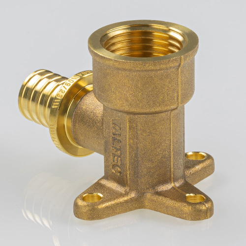 Водорозетка надвижная 20(2,8) х 3/4" фото в интернет-магазине САНТЕХСИТИ